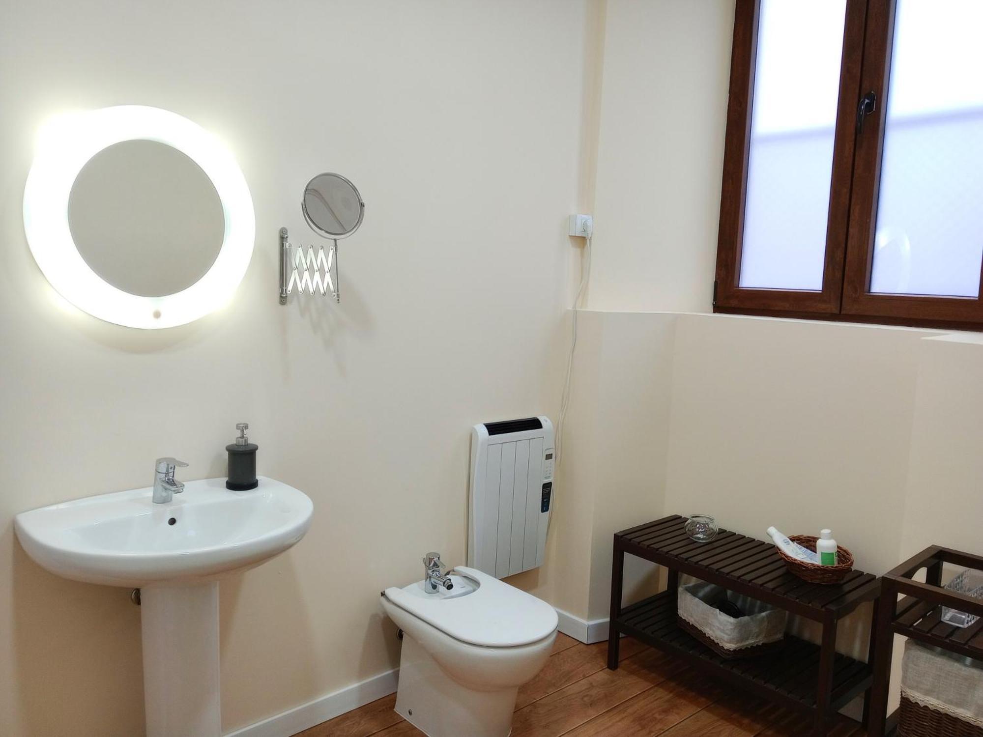 Albergue San Lazaro Sarria Luaran gambar