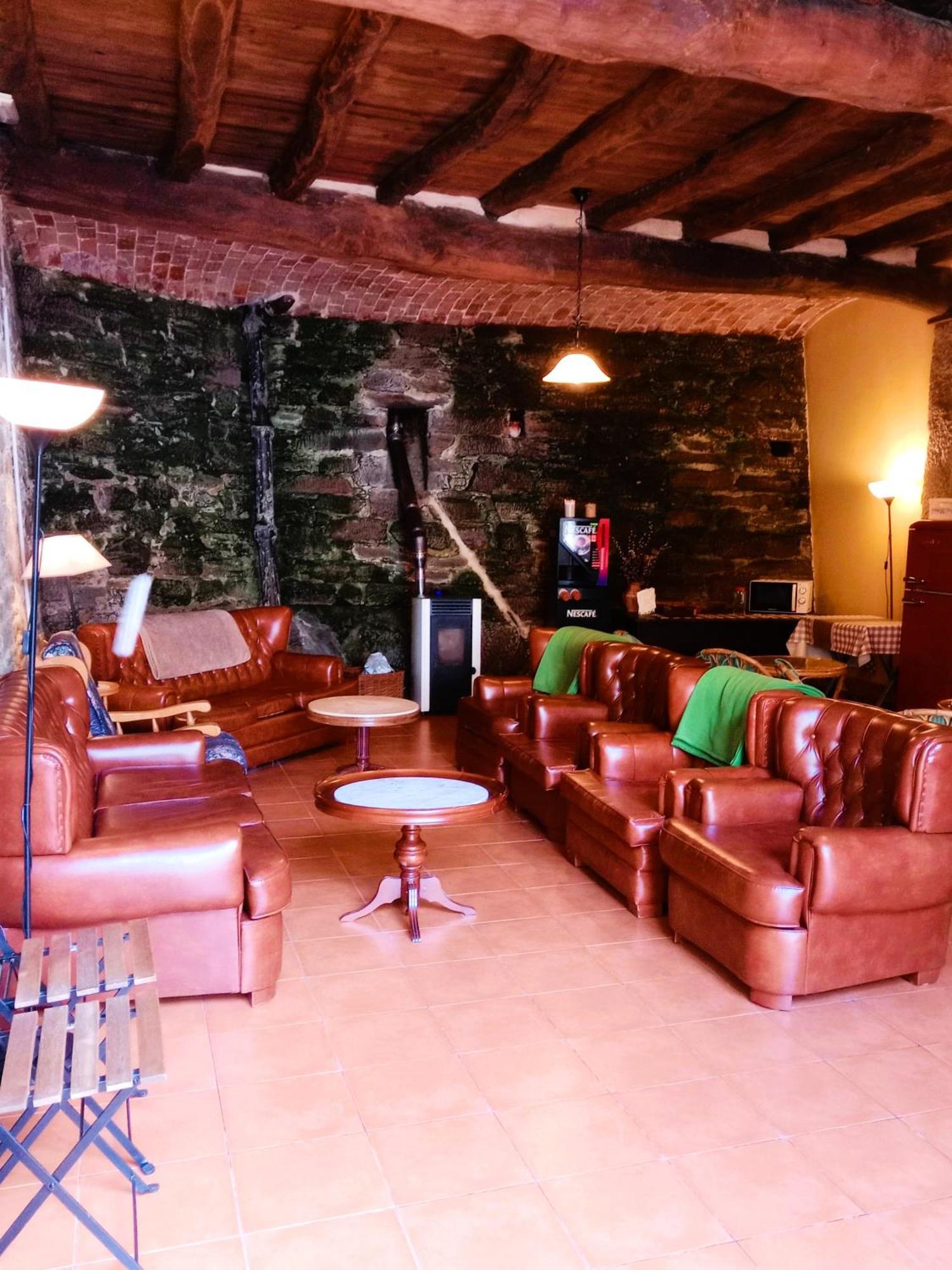 Albergue San Lazaro Sarria Luaran gambar