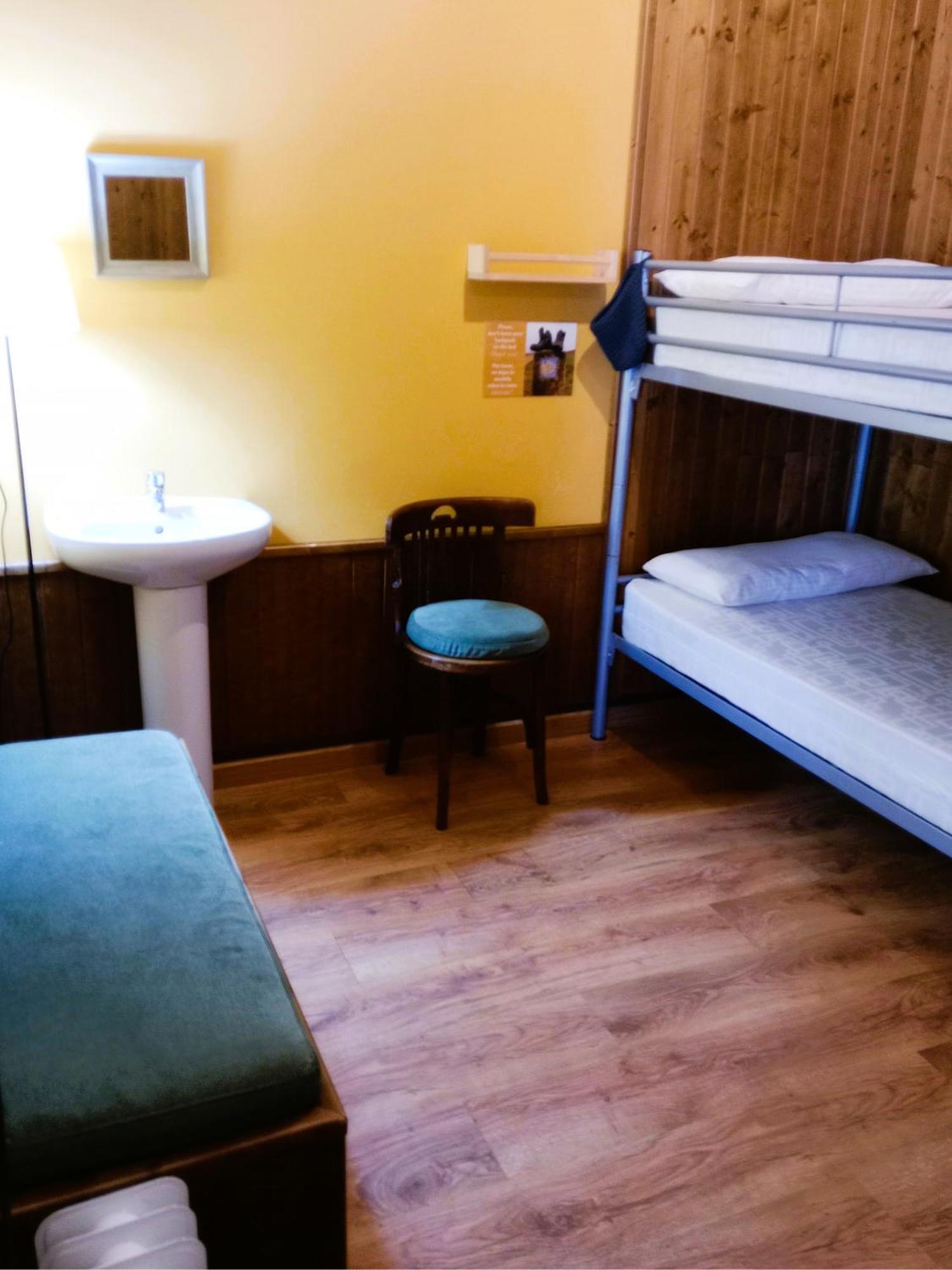 Albergue San Lazaro Sarria Luaran gambar