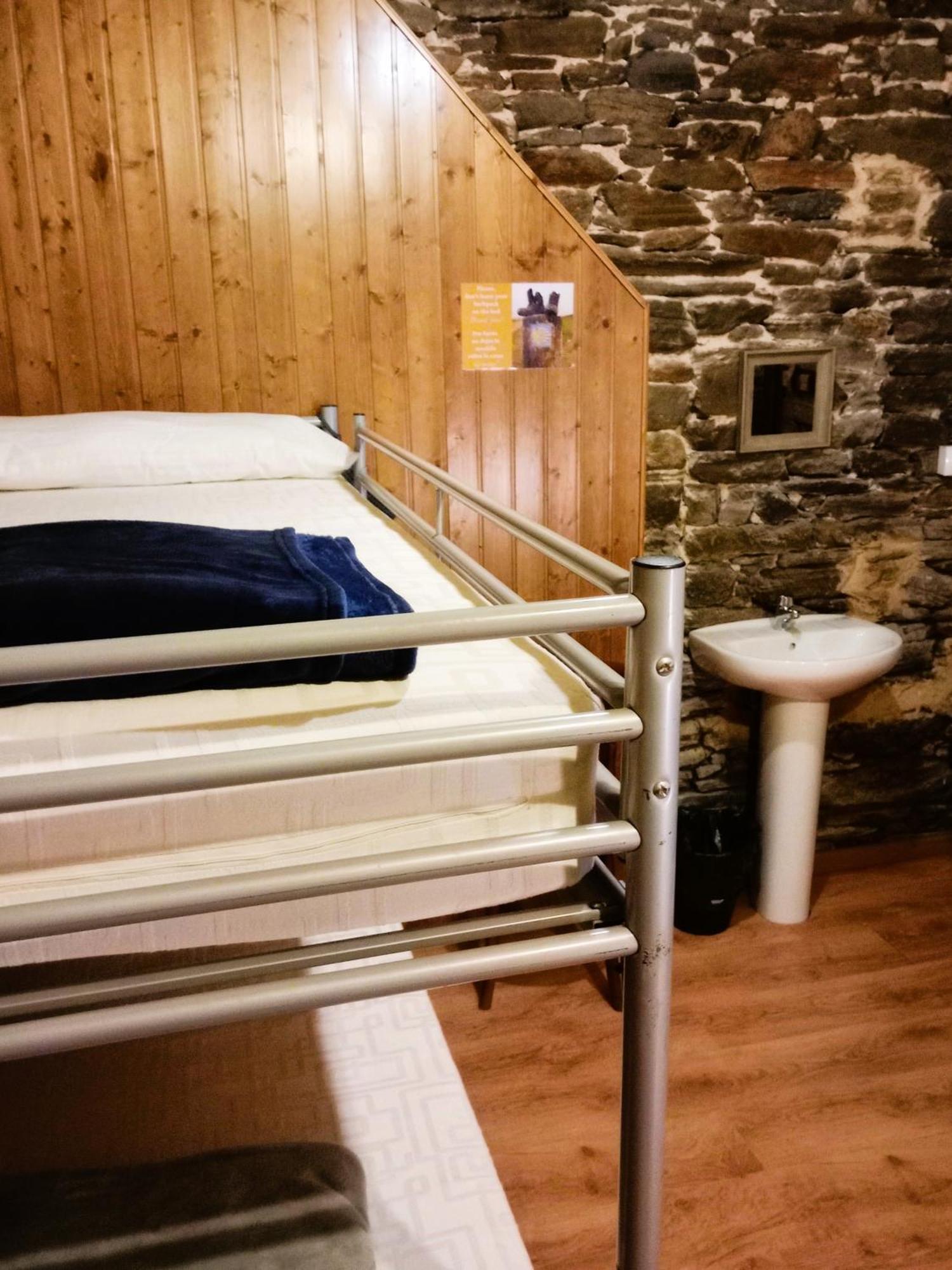 Albergue San Lazaro Sarria Luaran gambar